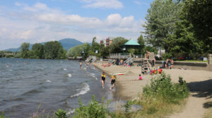 Plage à Magog